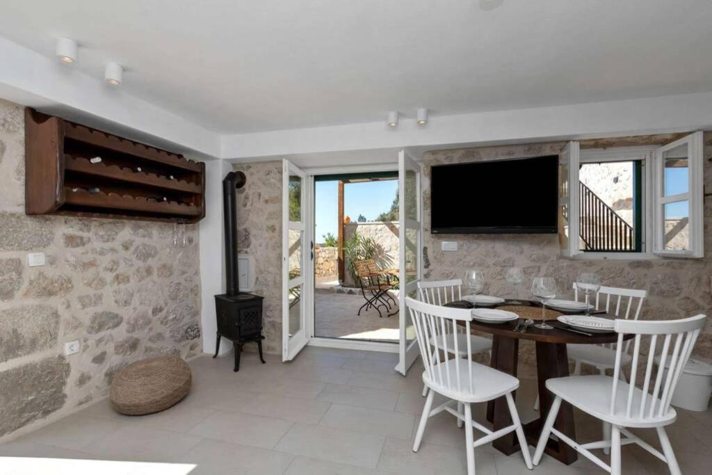 Holiday Home Marijana Zaostrog Luaran gambar