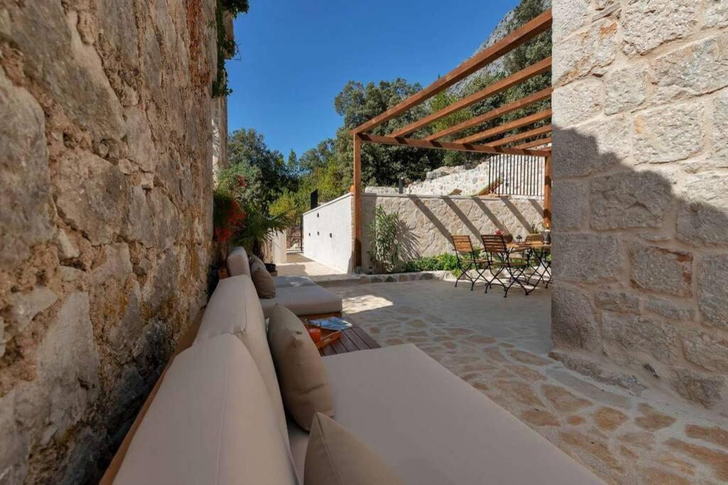 Holiday Home Marijana Zaostrog Luaran gambar