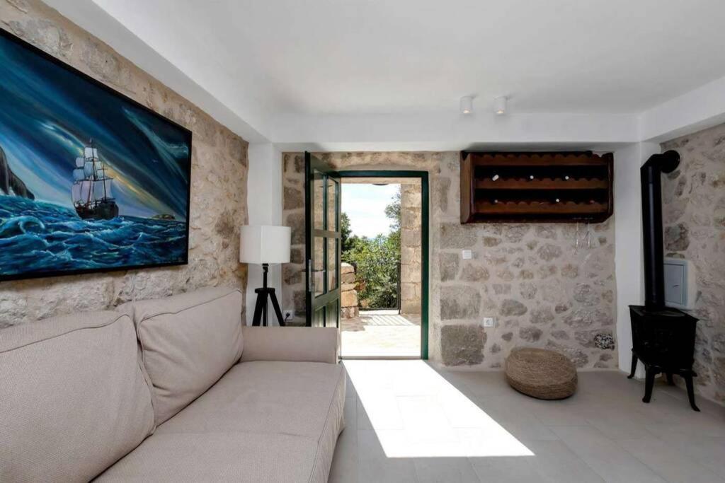 Holiday Home Marijana Zaostrog Luaran gambar